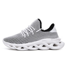 Charger l'image dans la galerie, Men Sneakers Black Mesh Breathable Running Sport Shoes Male Lace Up Non-slip Men Low Athletic Sneakers Casual Mens Shoes