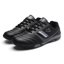 Charger l&#39;image dans la galerie, Men professional fencing shoes males Fencing sneakers competition training shoes man slip-resistant lightweight sneakers
